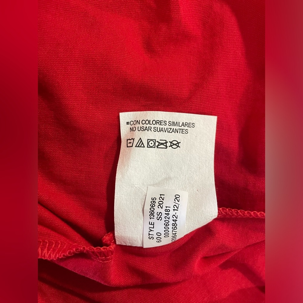 NWT Under Armour Loose Red Short Sleeve Shirt Men Baseball P/C Print Size XL - Picture 10 of 10